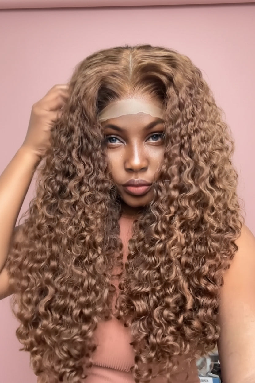 Raw kinky curls